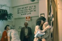 Barbara Myerhoff avec Morrie Rosen, Directeur du Israel Levin Center.  Avec l'aimable autorisation des Archives de l'Université, Université de Caroline du Sud.